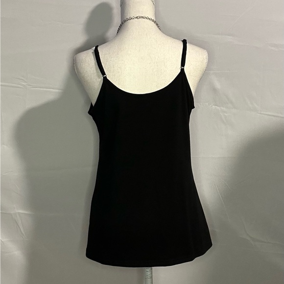 Tops/T-Shirts/Tanks👚 - 2 for $15 or 3 for $20 (Mix & Match) - Picture 2 of 7